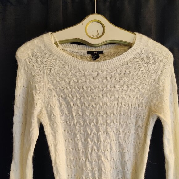 H&M White Knit Sweater Dress with Belt - Size Small - Picture 4 of 4